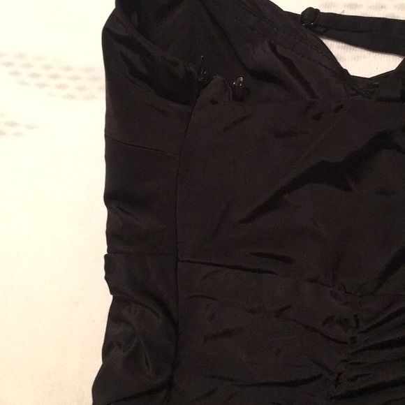 Dress - Picture 4 of 5